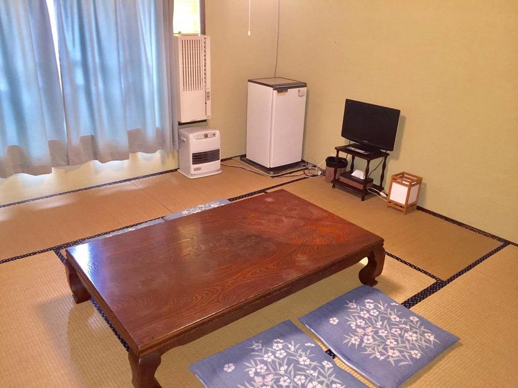 Hôtel Kinryuen à Numata  Extérieur photo